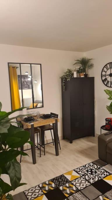 Emplacement Exceptionnel Et Rare Paris Suresnes Longchamp Luaran gambar